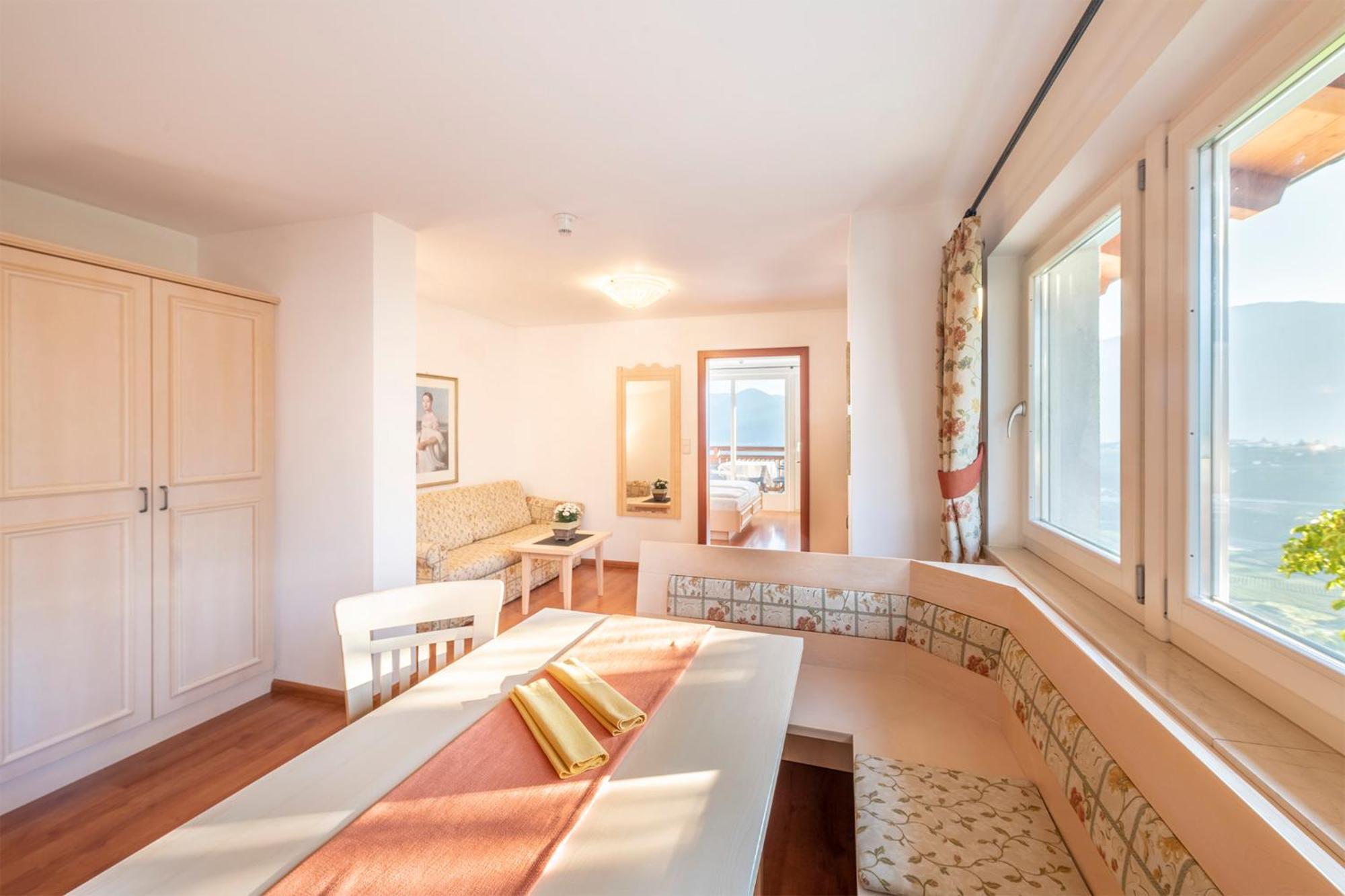 Aparthotel Tschivon